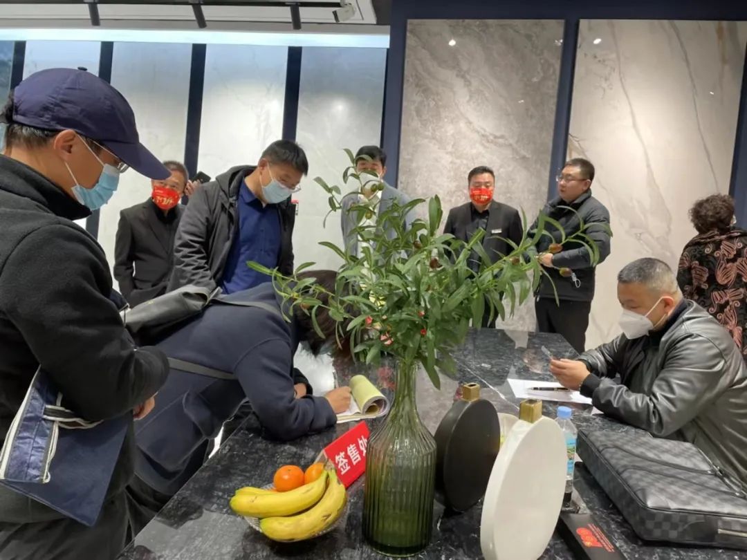 勢不可擋，鷹牌陶瓷終端布局再提速，石家莊1000㎡旗艦店盛大開業(yè)！(圖4)