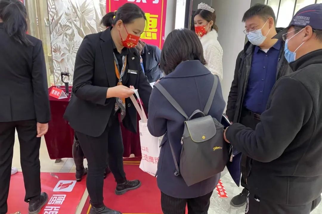 勢不可擋，鷹牌陶瓷終端布局再提速，石家莊1000㎡旗艦店盛大開業(yè)！(圖8)
