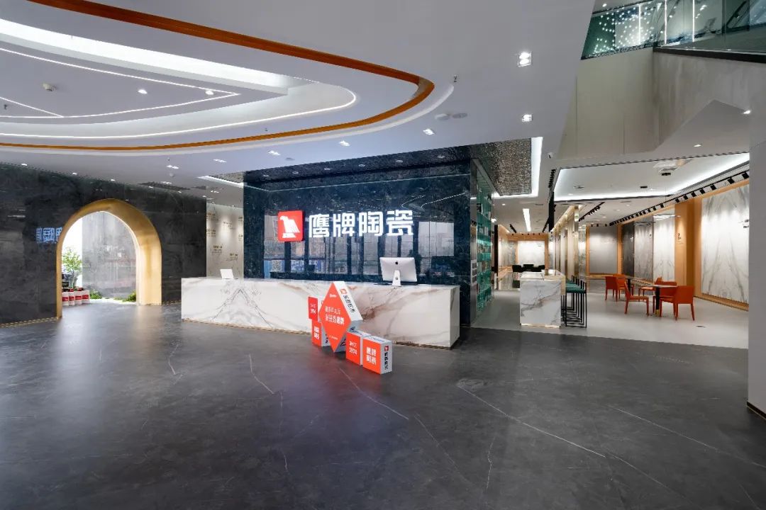 濟南旗艦店｜旗艦啟航，乘風(fēng)破浪，鷹牌陶瓷山東運營中心璀璨綻放(圖3)