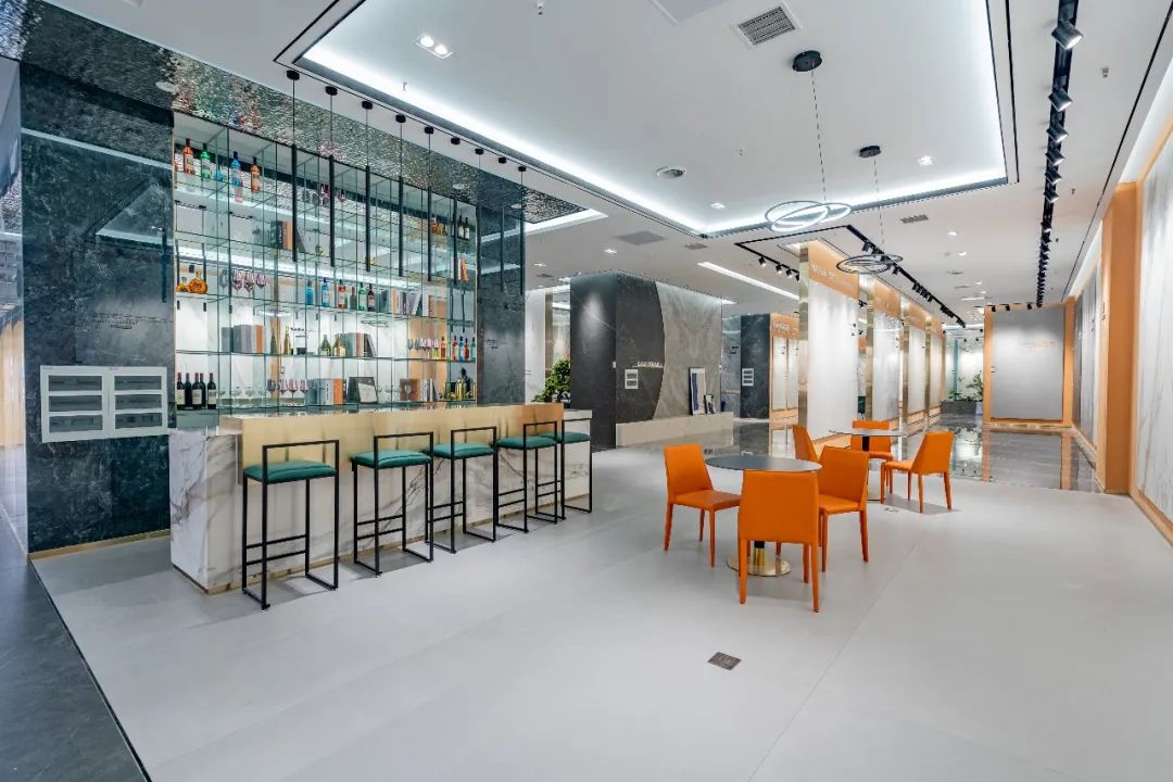 濟南旗艦店｜旗艦啟航，乘風(fēng)破浪，鷹牌陶瓷山東運營中心璀璨綻放(圖6)