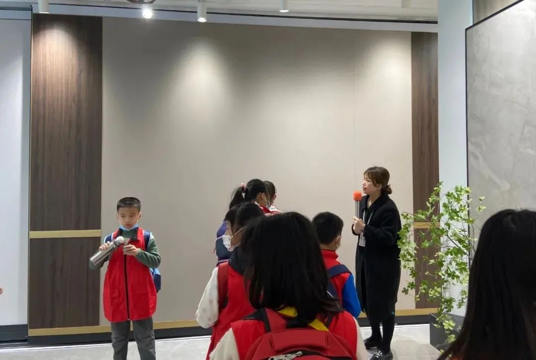 爭做未來接班人——2022佛山傳媒集團職工子女冬令營走進鷹牌！(圖7)