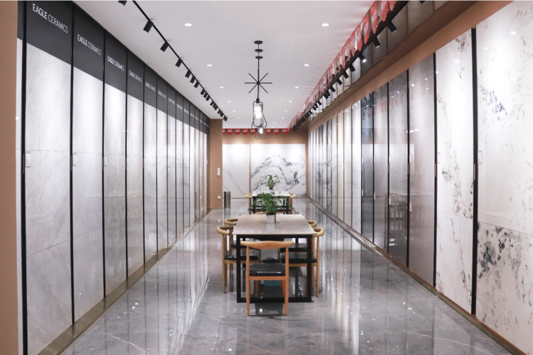 晉江鷹牌旗艦店｜緊跟時(shí)代步伐，以品牌力量制勝市場(chǎng)!(圖10)