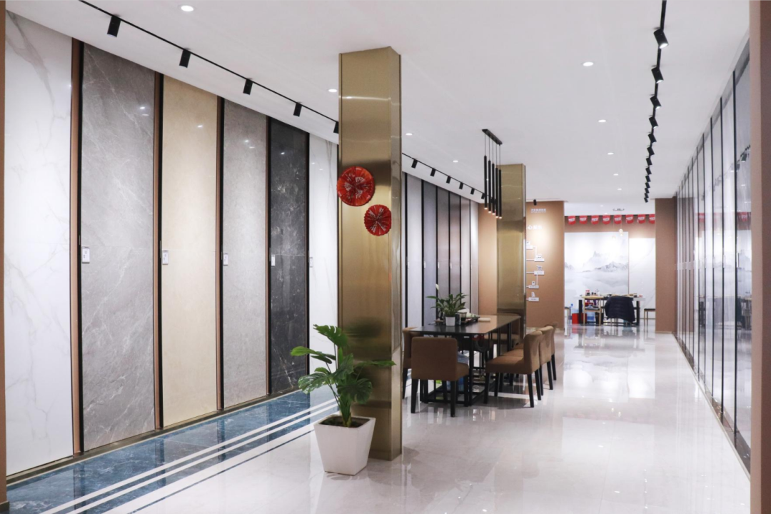 晉江鷹牌旗艦店｜緊跟時(shí)代步伐，以品牌力量制勝市場(chǎng)!(圖13)