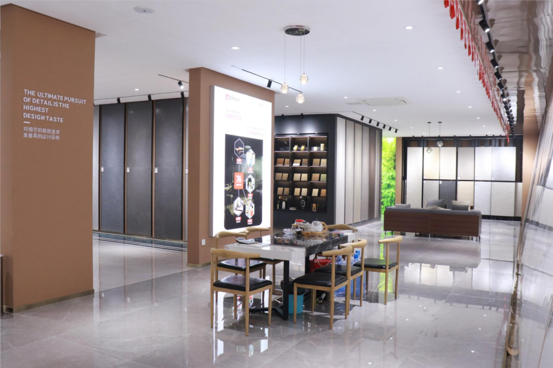 晉江鷹牌旗艦店｜緊跟時(shí)代步伐，以品牌力量制勝市場(chǎng)!(圖20)