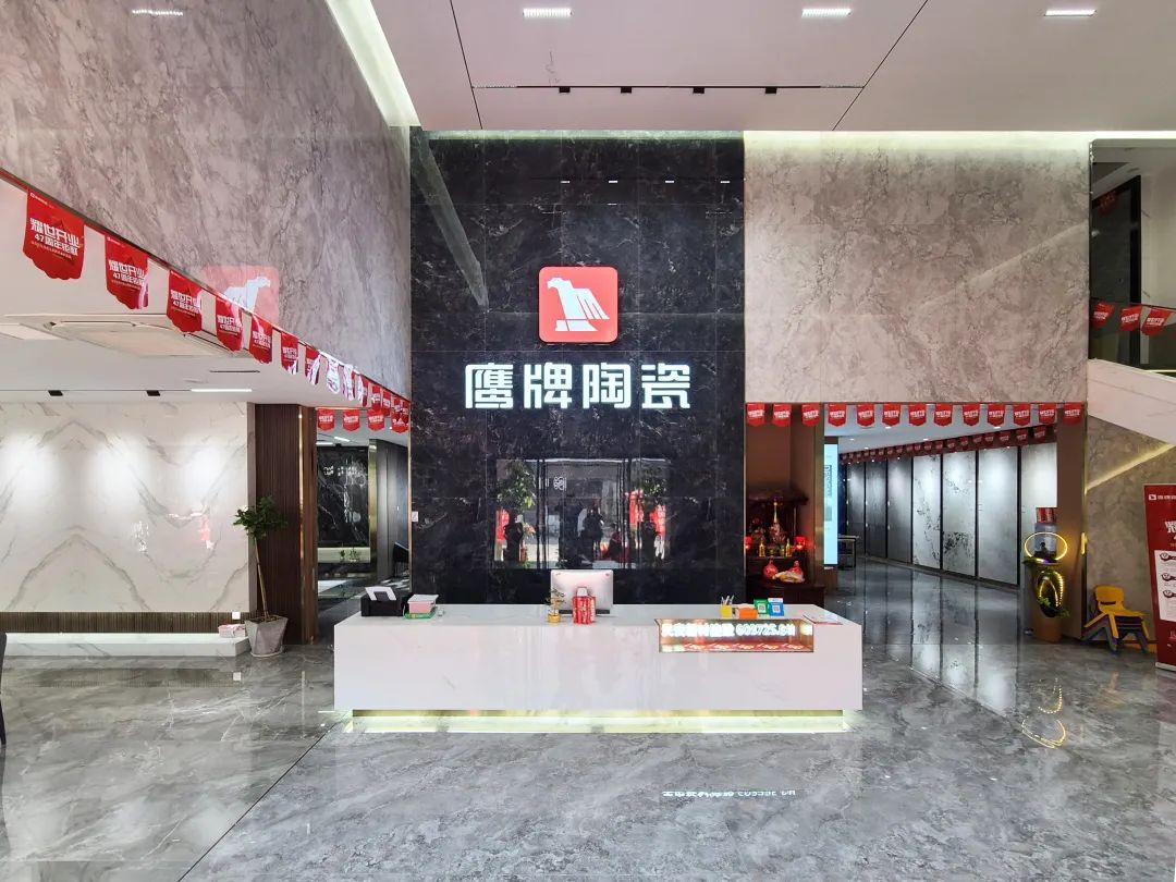 晉江鷹牌旗艦店｜緊跟時(shí)代步伐，以品牌力量制勝市場(chǎng)!(圖2)
