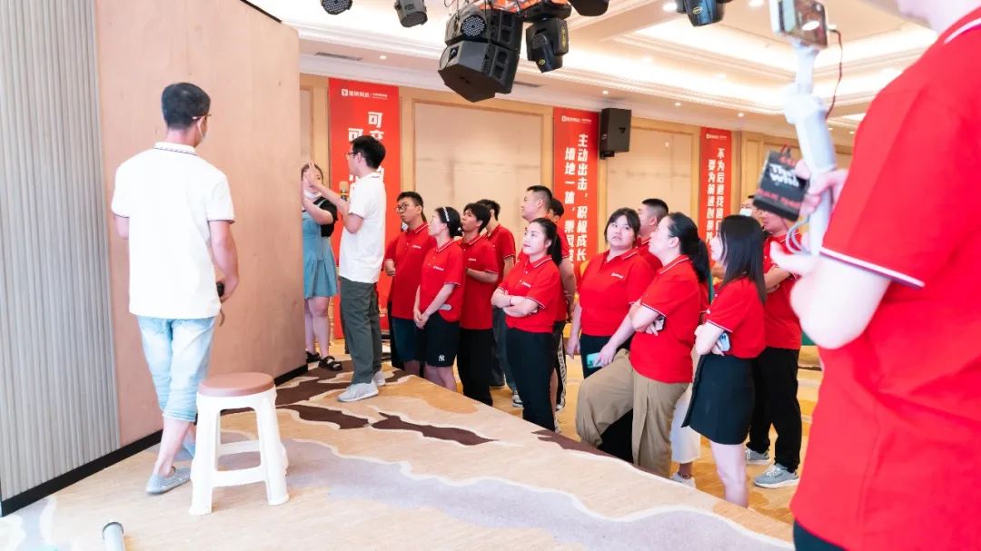 落地新戰(zhàn)略，實(shí)踐新模式，決戰(zhàn)新未來 ｜ 2022鷹牌墻地專家全國(guó)店長(zhǎng)培訓(xùn)圓滿收官！(圖18)