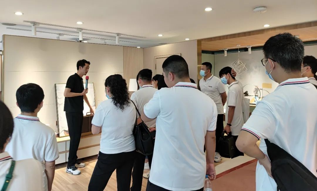 落地新戰(zhàn)略，實(shí)踐新模式，決戰(zhàn)新未來 ｜ 2022鷹牌墻地專家全國(guó)店長(zhǎng)培訓(xùn)圓滿收官！(圖21)