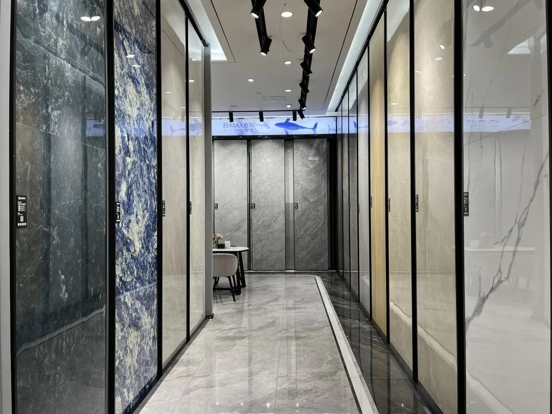 鷹牌墻地專家店｜廣西?南寧——以全新面貌華麗綻放，演繹現(xiàn)代時尚輕奢格調(diào)(圖15)