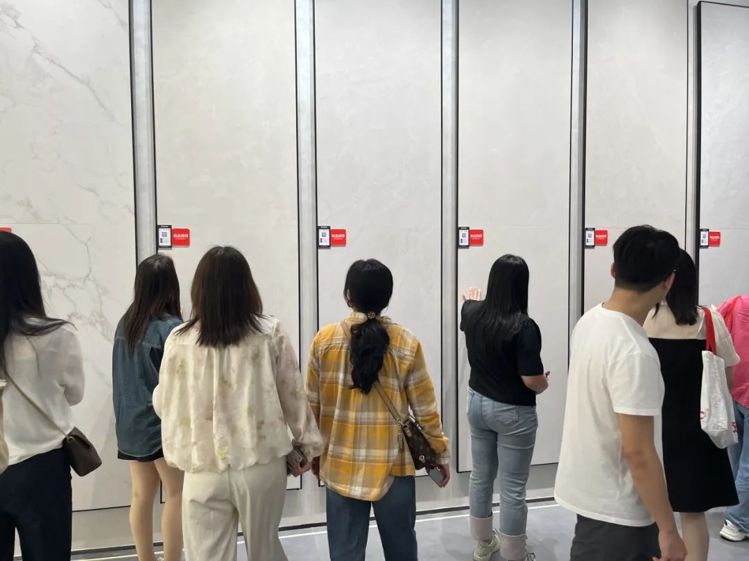 破局搶單 引爆終端｜2024鷹牌陶瓷全國(guó)店長(zhǎng)訓(xùn)練營(yíng)圓滿舉行(圖6)