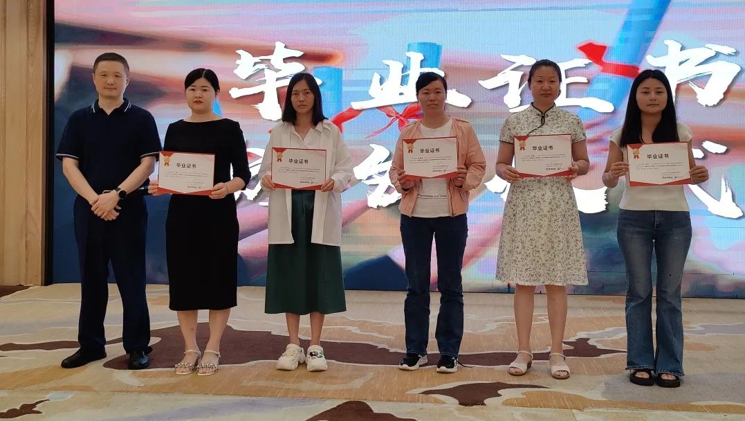 破局搶單 引爆終端｜2024鷹牌陶瓷全國(guó)店長(zhǎng)訓(xùn)練營(yíng)圓滿舉行(圖22)