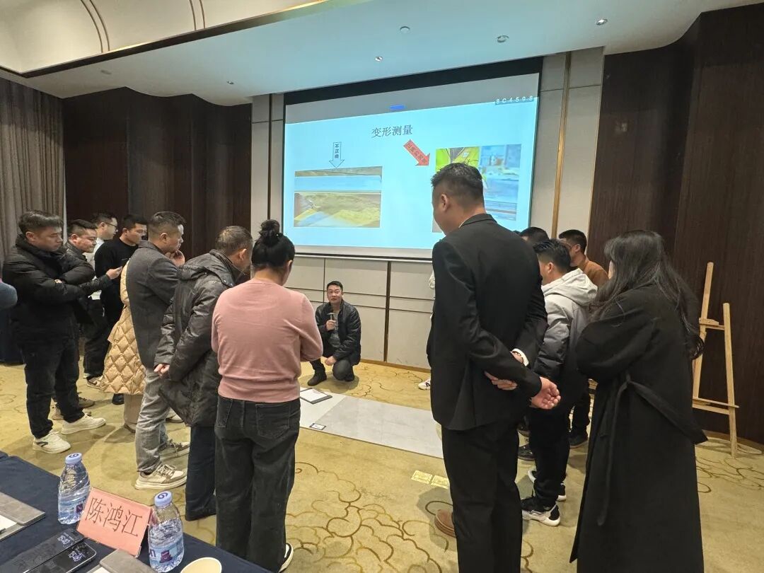 聚勢(shì)前行 贏戰(zhàn)終端｜鷹牌陶瓷2025年懷化中心倉年度營銷會(huì)議暨訂貨會(huì)圓滿落幕！(圖6)