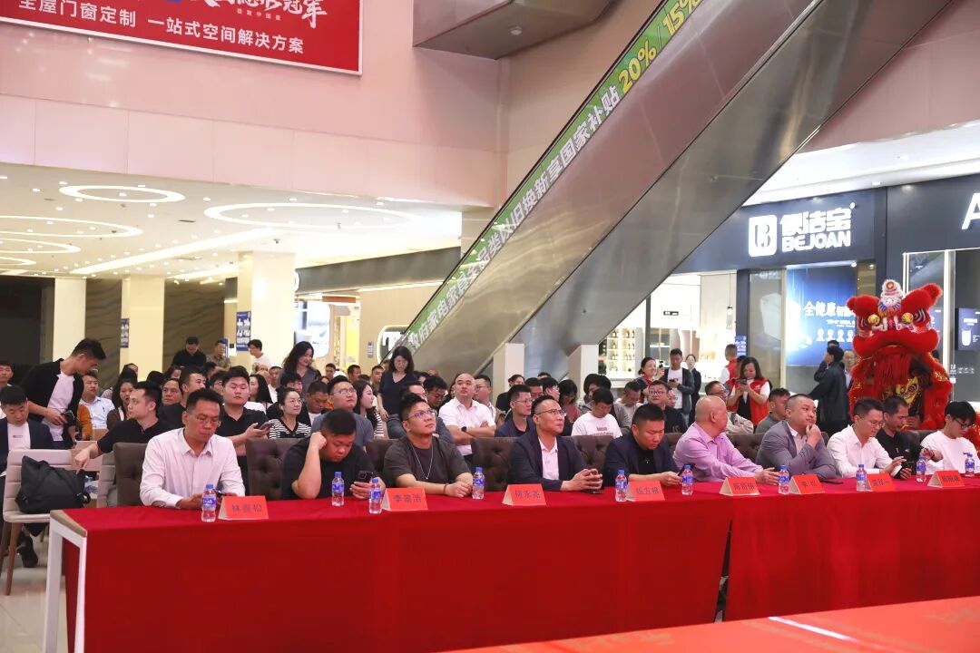 新店開業(yè)｜鷹牌陶瓷昆明新店盛大開業(yè)，共赴美學新境！(圖2)